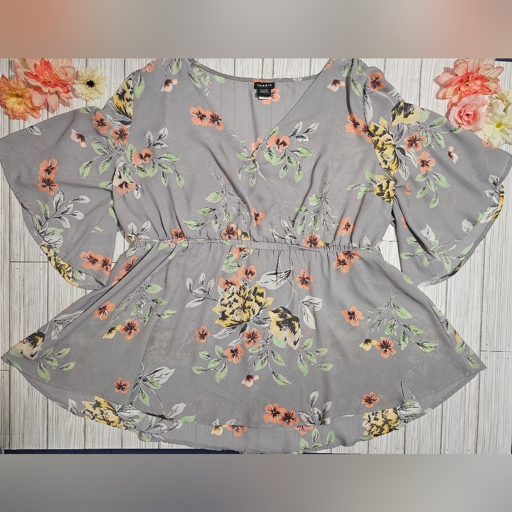 Torrid Flowy Floral Babydoll Blouse